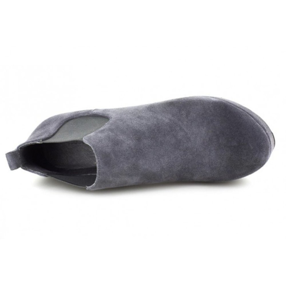 Chocolat Blu: Wilmer in Black Suede *NIB* - Picture 3 of 4